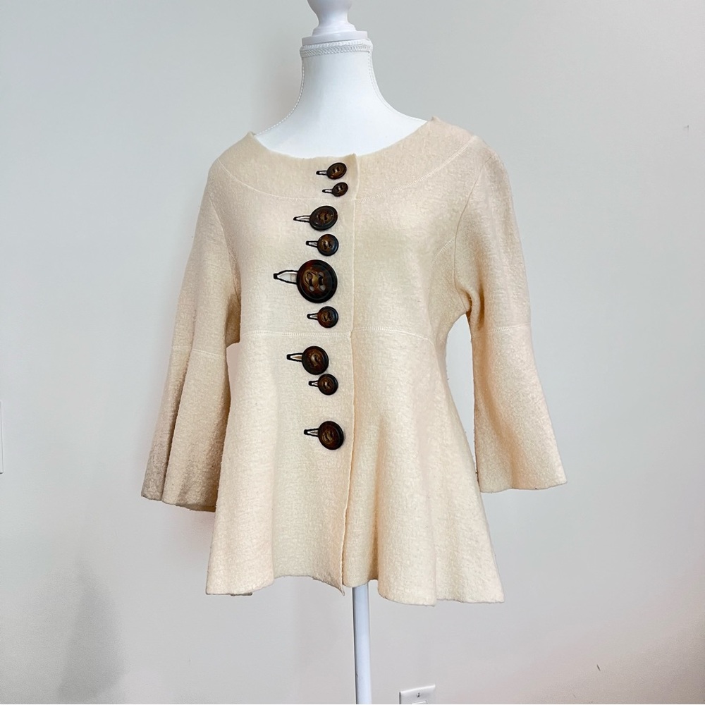Casch BY GRO ABRAHAMSSON ‘Multi Button Sweater’